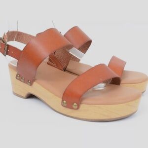Torrid Women's Tan Leather Platform Sandals